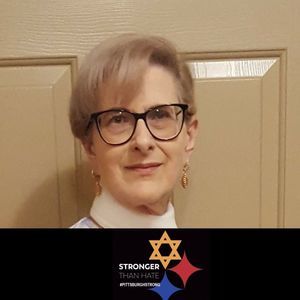 Meet your Posher, Hillarie